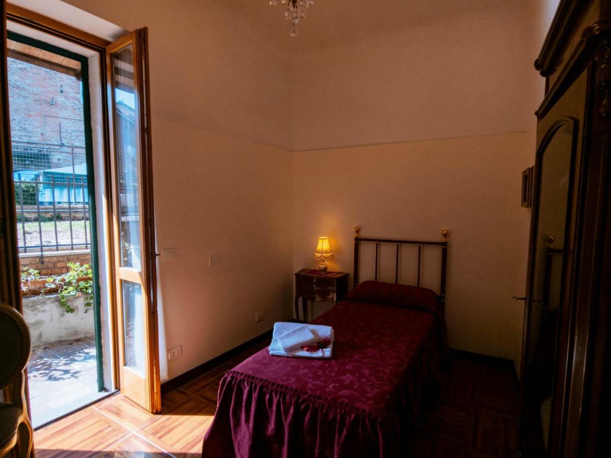 B&B Siena In Centro - Diffuso Eksteriør bilde