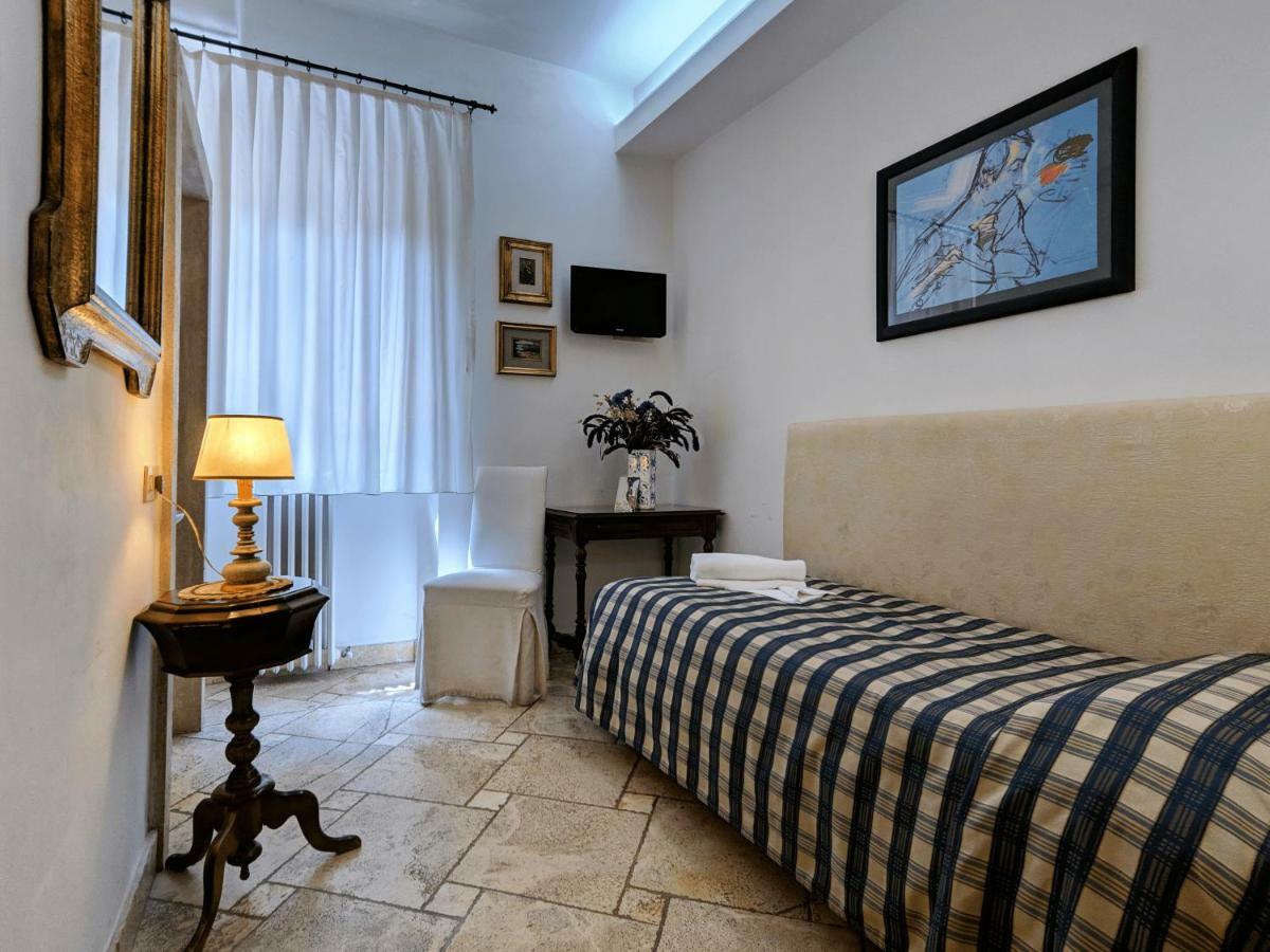 B&B Siena In Centro - Diffuso Eksteriør bilde